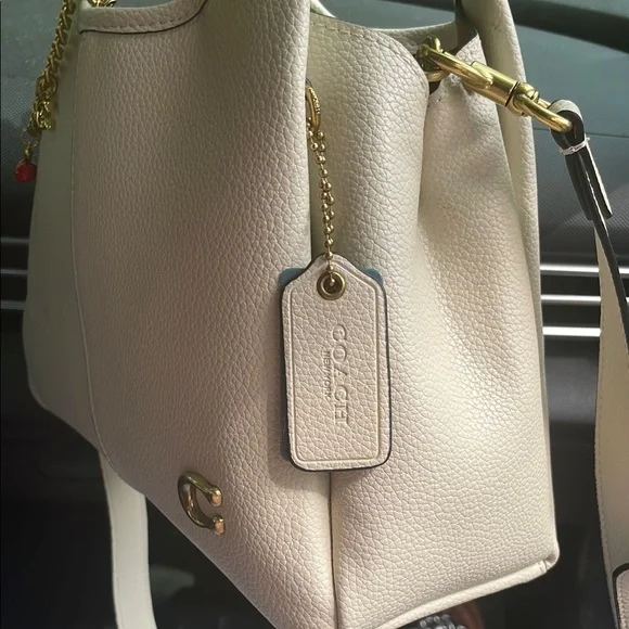 Coach Cream and Gold Shoulder Bag with Structured Design - Picture 2 of 2